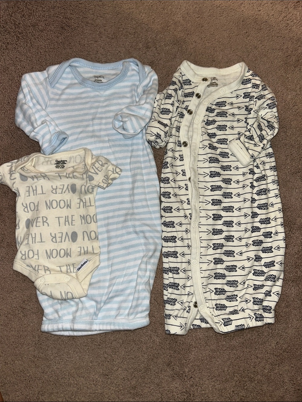 Preemie clothing lot